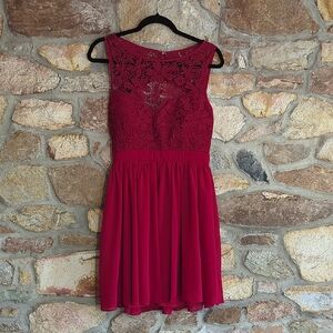 Maniju Elegant Burgandy Lace Dress